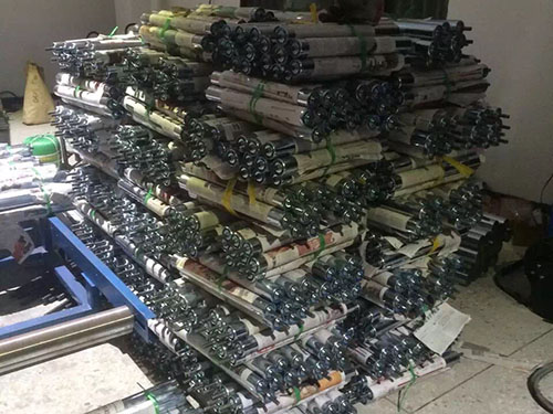 无动力滚筒成品区